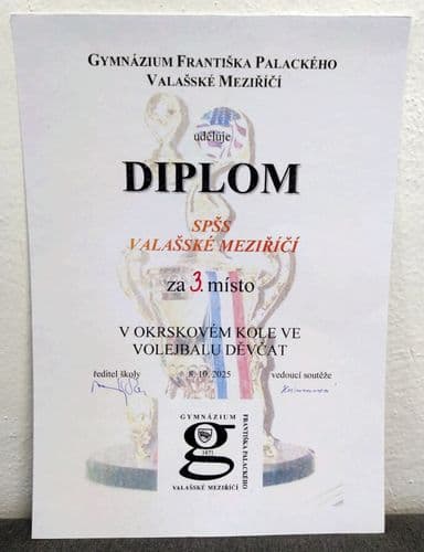 Volejbal pohár dívky.jpg